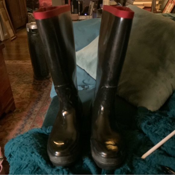 Cole Haan Black patent leather Rain Boots Nike footbed - Size 9 - Picture 6 of 16